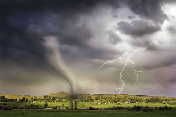 Tornado Storm 2102x1427 Download Hd Wallpaper Wallpapertip