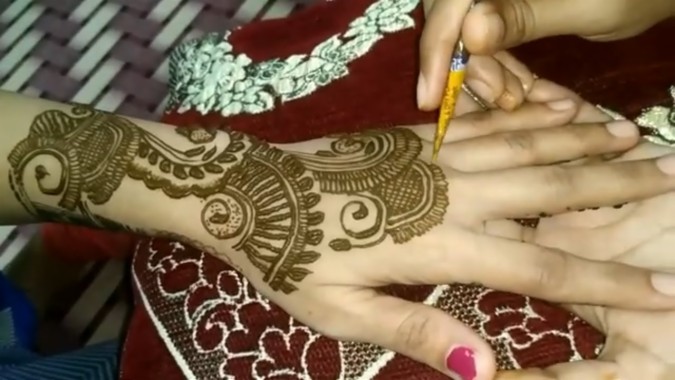 Mehndi Design Simple Images Free Download - Tradition - 1280x720 ...