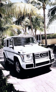 Red Interior Mercedes G Wagon White 613x999 Download Hd Wallpaper Wallpapertip