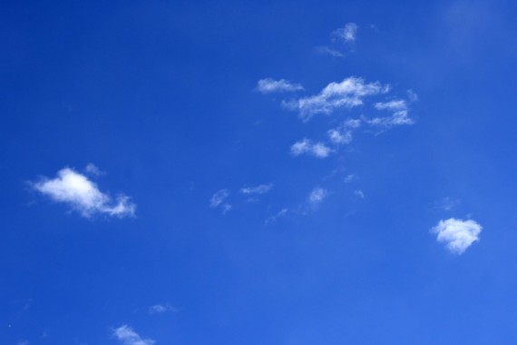 Sky Blue Hd Wallpapers, free Sky Blue Hd Wallpaper Download - WallpaperTip