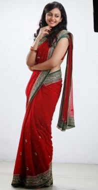 Beautiful Saree Wallpaper - 530x1023 - Download HD Wallpaper - WallpaperTip