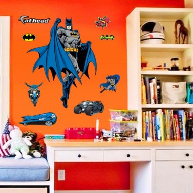 Batman Bedroom Wallpaper - 700x697 - Download HD Wallpaper - WallpaperTip