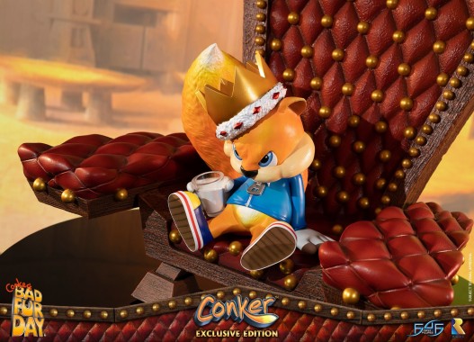 conker's bad fur day statue