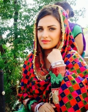 Punjabi Female Models Wallpapers - 720x960 - Download HD Wallpaper ...