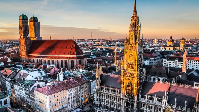 Marienplatz Plaza In Munich Germany Wallpapers Marienplatz 3840x2160 Download Hd Wallpaper Wallpapertip