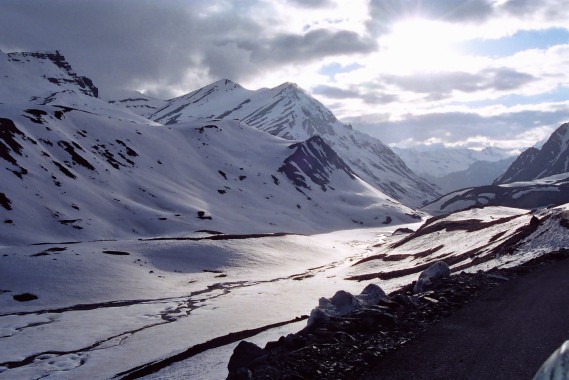 Beautiful Spots Of Kullu Valley - 1000x666 - Download HD Wallpaper ...