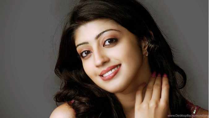 Pranitha Subhash Face - 630x600 - Download HD Wallpaper - WallpaperTip