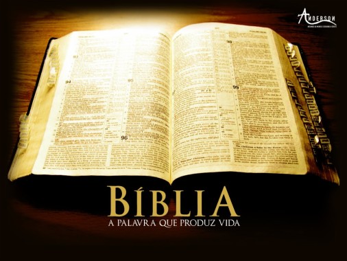 B Blia Sagrada Na M O Fondo De Pantalla Biblia X WallpaperTip